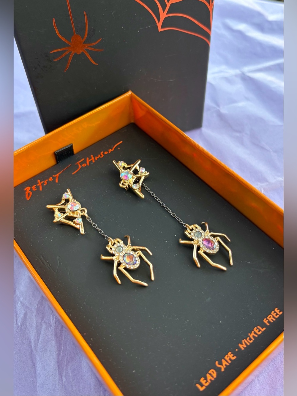 Betsey Johnson Gold Spider Drop Earrings W/ Iridescent Gems New In Original Box